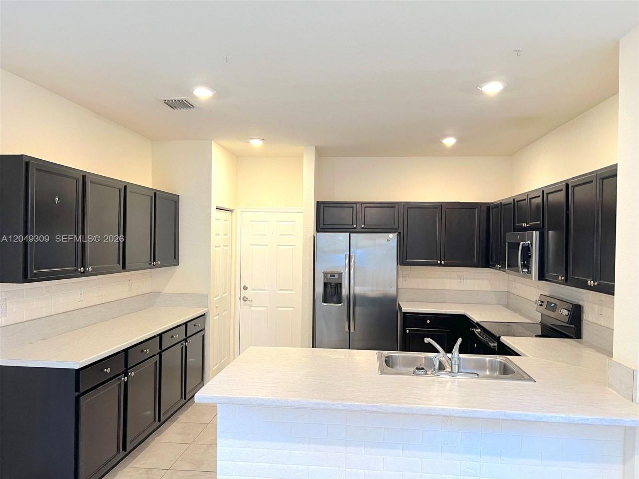132 NE 24th Ave, Homestead, FL 33033 Photo