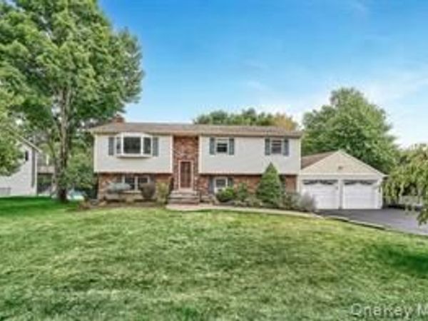153 Barnes Road , Washingtonville, NY 10992