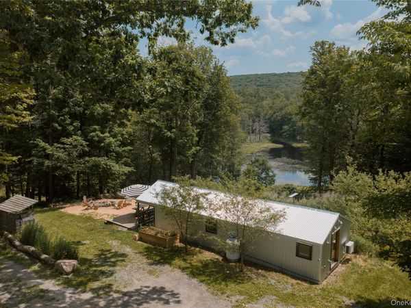 689 Church Road , Mountain Dale, NY 12763