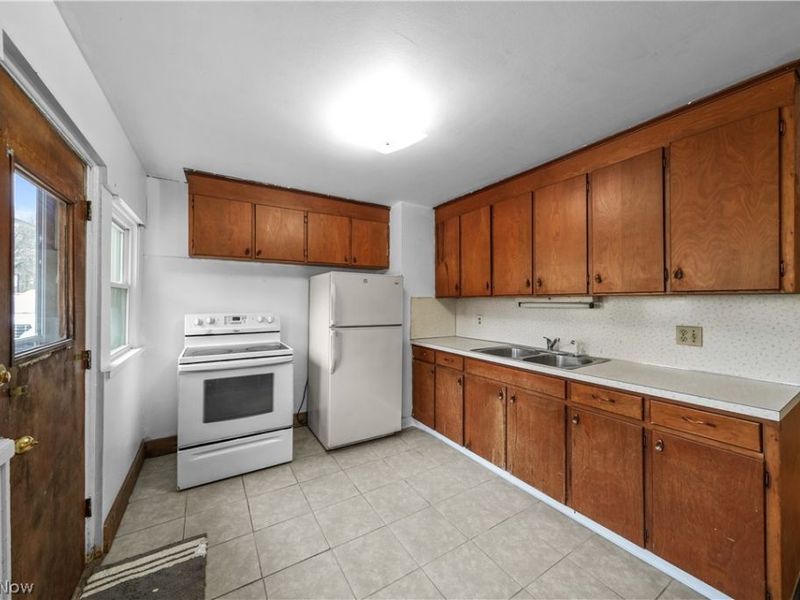 8145 High Street, Garrettsville, OH 44231 Photo 29
