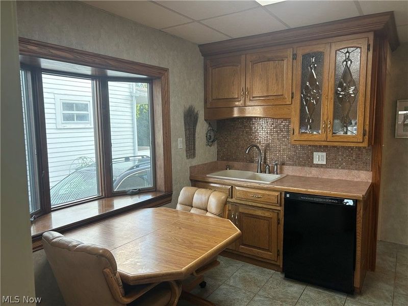 4710 Maplecrest Avenue, Parma, OH 44134 Photo 8