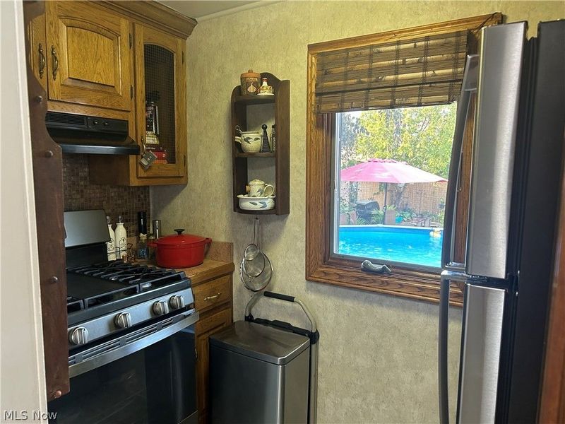 4710 Maplecrest Avenue, Parma, OH 44134 Photo 9