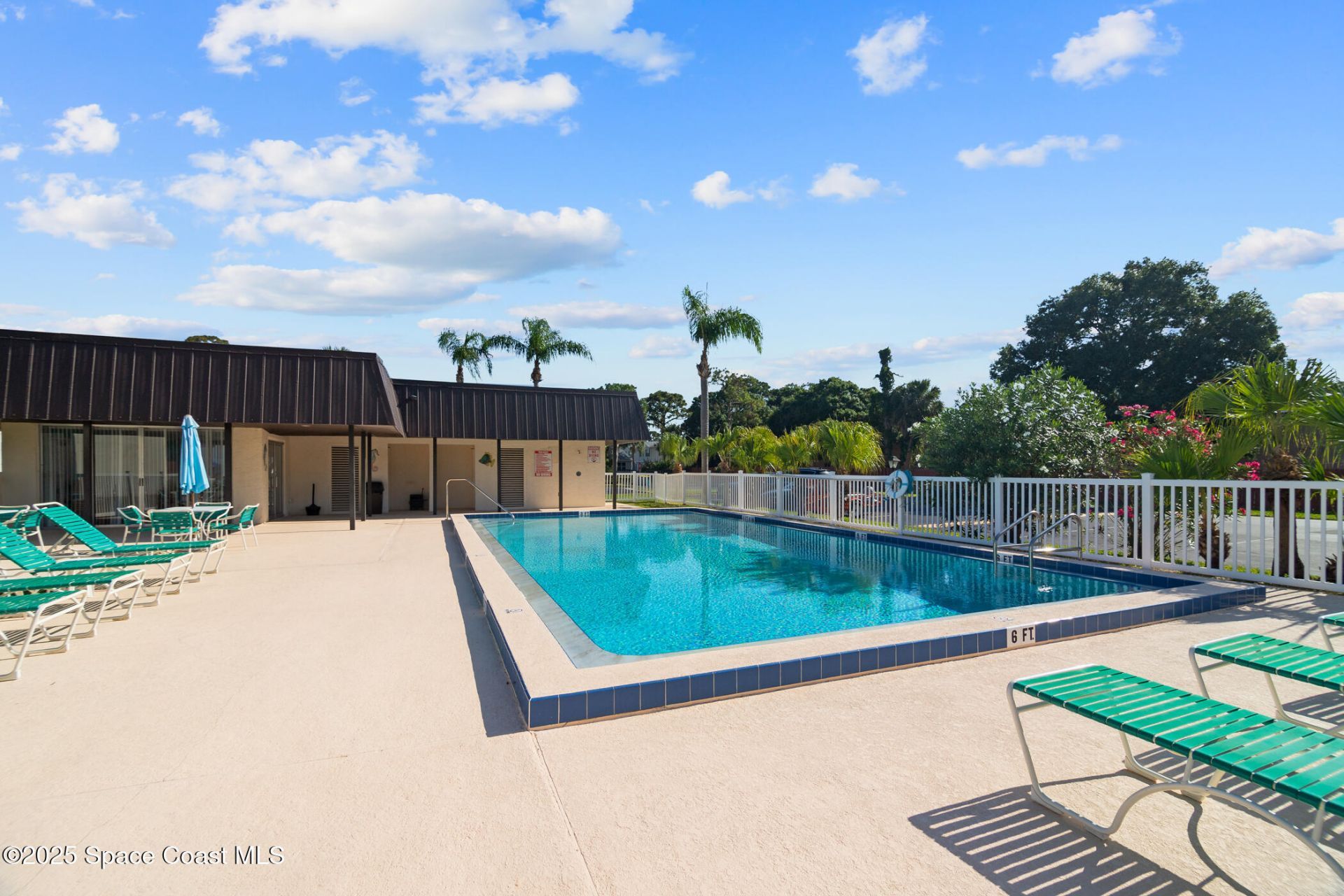 627 Ridge Club Drive , Unit 14, Melbourne, FL 32934 Photo