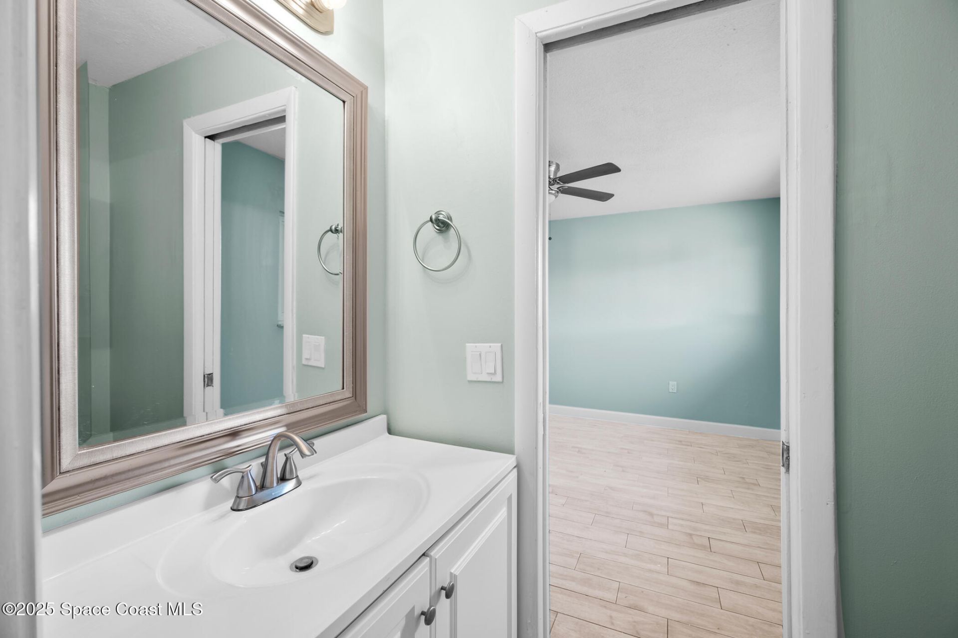627 Ridge Club Drive , Unit 14, Melbourne, FL 32934 Photo