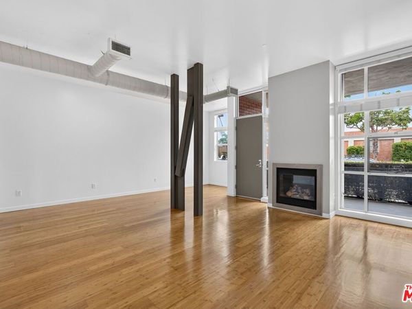 1912 Broadway, Unit 103, Santa Monica, CA 90404