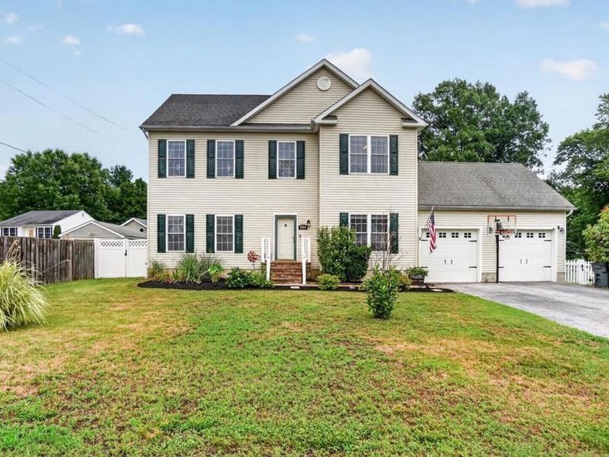 7724 Locust Grove Road, Glen Burnie, MD 21060 Main Photo
