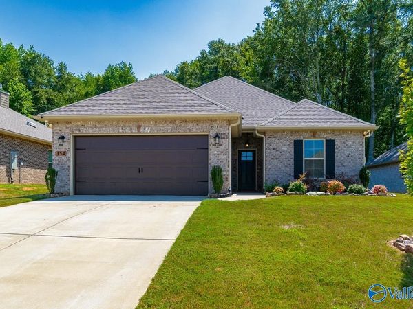 154 Midpark Drive, Meridianville, AL 35759