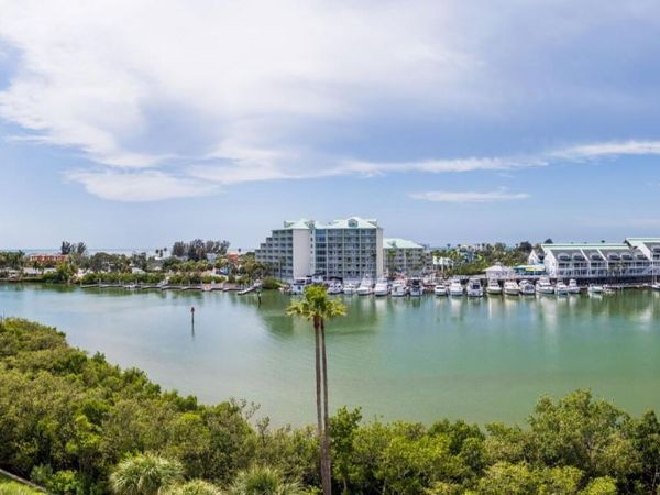 11730 SHIPWATCH Drive, Unit 608, Largo, FL 33774