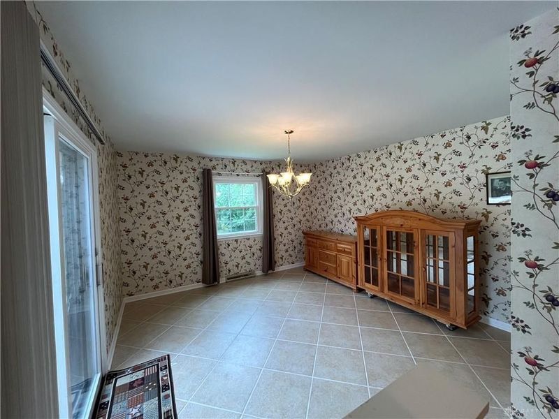 2636 Rebecca Drive, Springfield, OH 45503 Photo 6