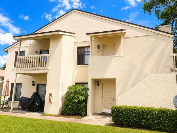 5835 LA COSTA DRIVE , ORLANDO, FL 32807