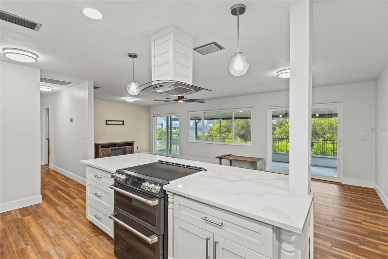 611 Leona Avenue, Ellenton, FL 34222 Photo