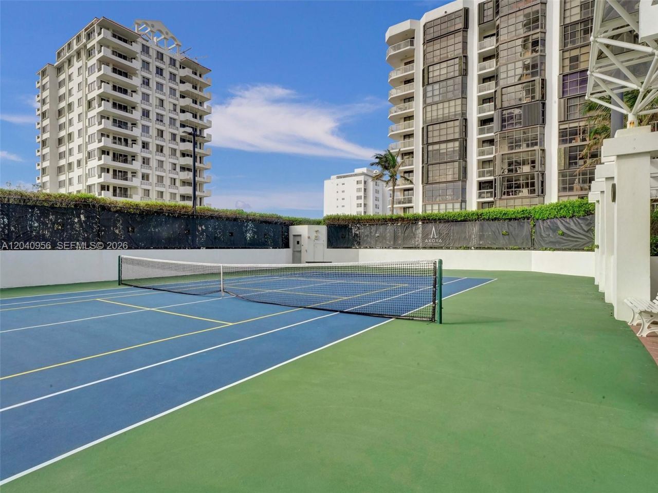 6365 Collins Ave , Unit 2407, Miami Beach, FL 33141 Photo