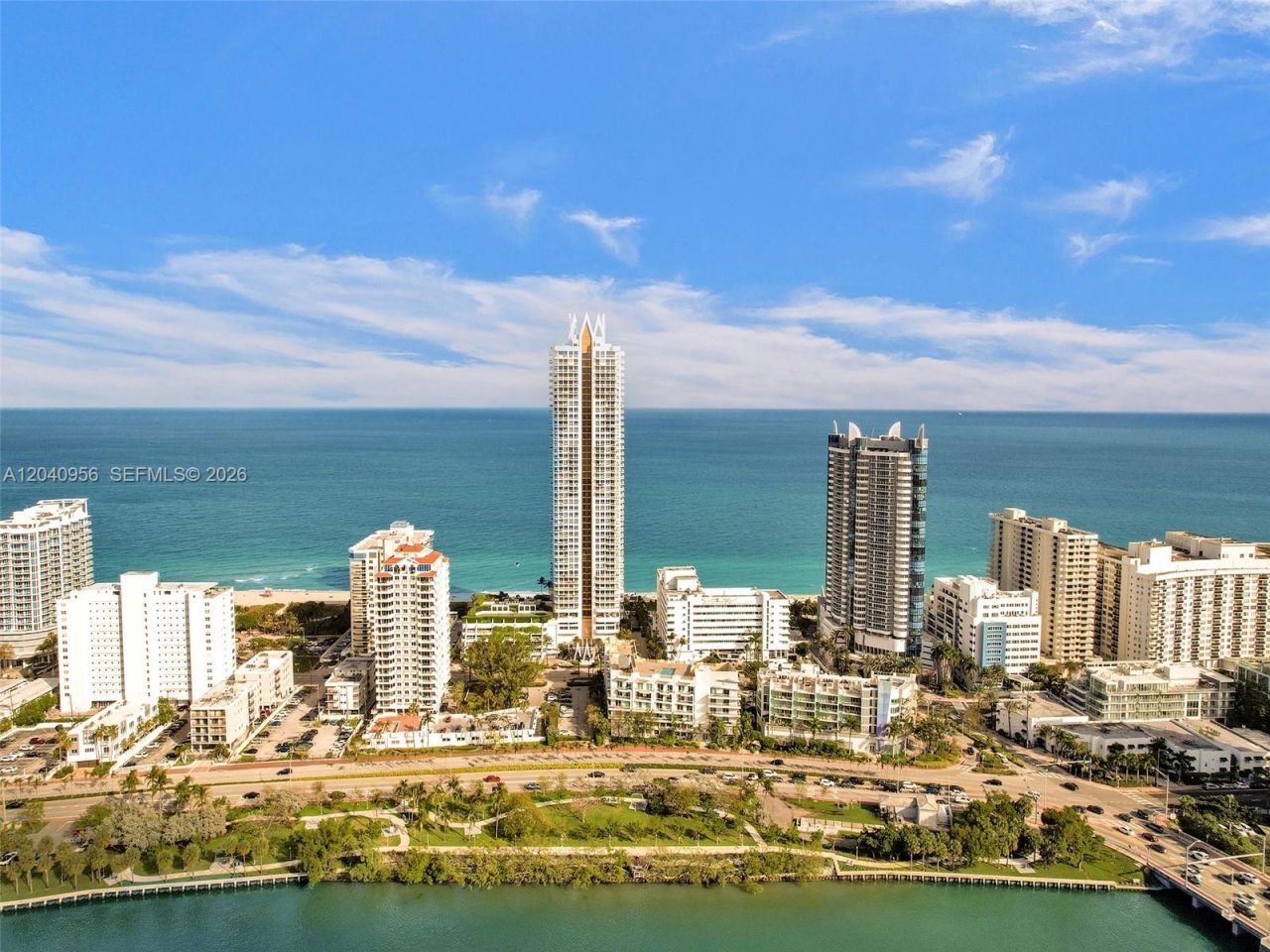 6365 Collins Ave , Unit 2407, Miami Beach, FL 33141 Photo