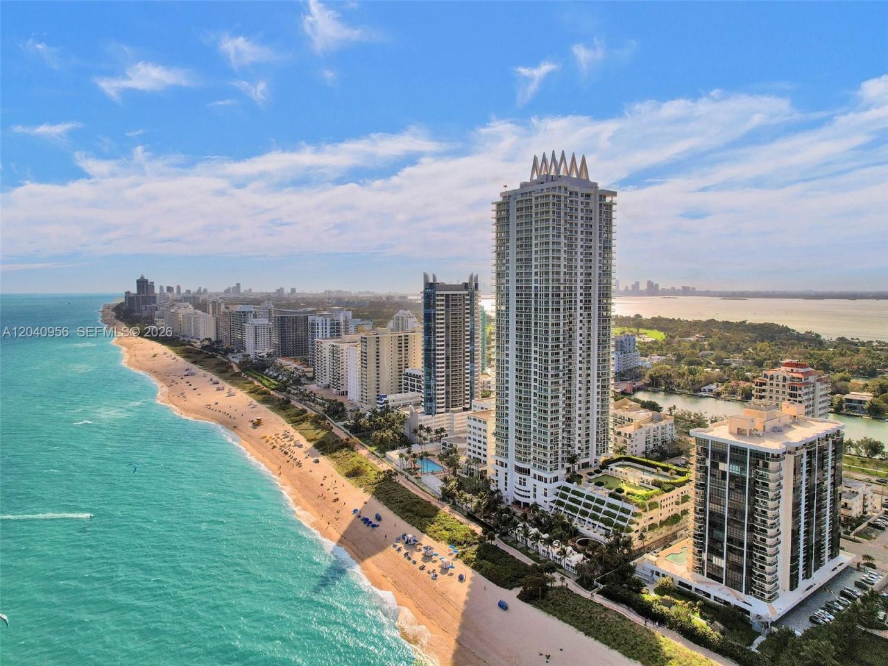 6365 Collins Ave , Unit 2407, Miami Beach, FL 33141 Photo