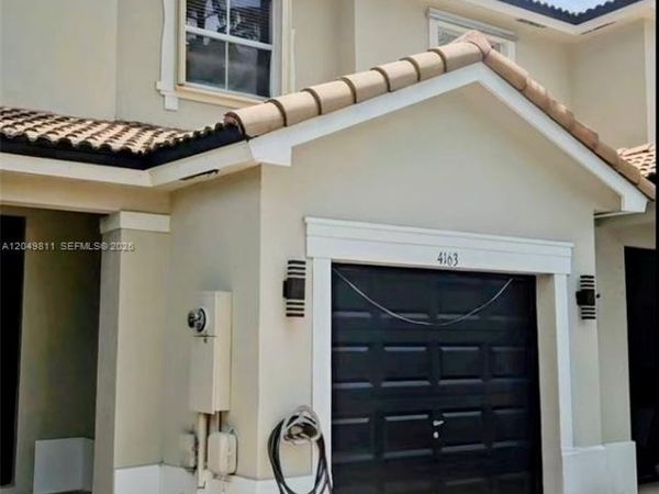 4163 NE 11th St , Homestead, FL 33033