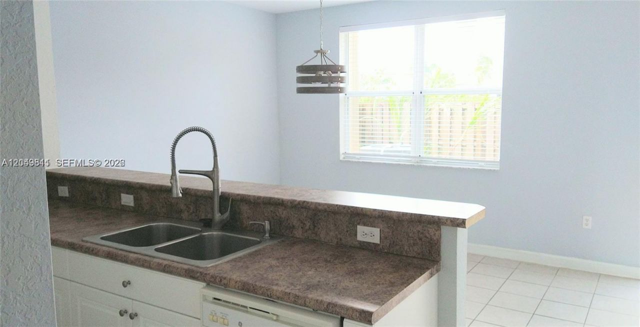 4163 NE 11th St , Homestead, FL 33033 Photo