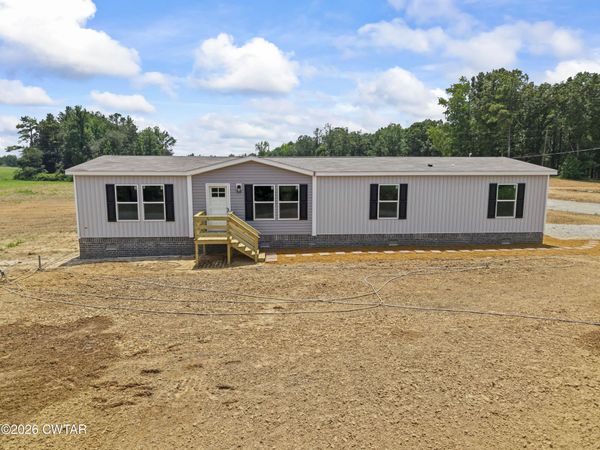 3045 Clifford Road , Luray, TN 38352