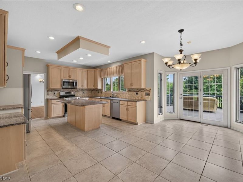 1343 Vermillion Drive, Barberton, OH 44203 Photo 19