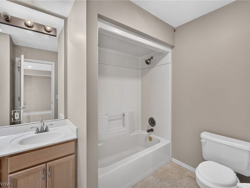 1343 Vermillion Drive, Barberton, OH 44203 Photo 32