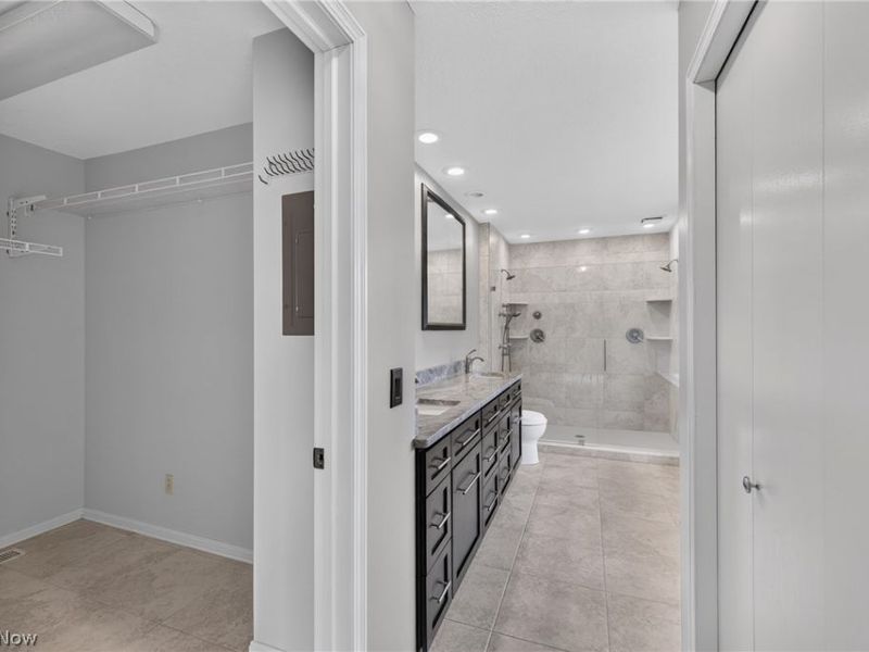 1343 Vermillion Drive, Barberton, OH 44203 Photo 35