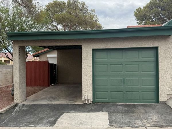 777 Heritage Vista Avenue, Henderson, NV 89015