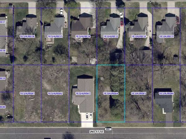 1018 2nd Street SE, Faribault, MN 55021
