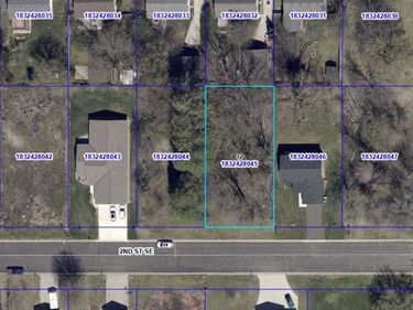 1102L 2nd Street SE, Faribault, MN 55021