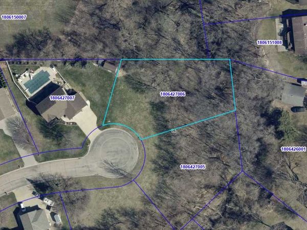 1218 Southview Drive , Faribault, MN 55021