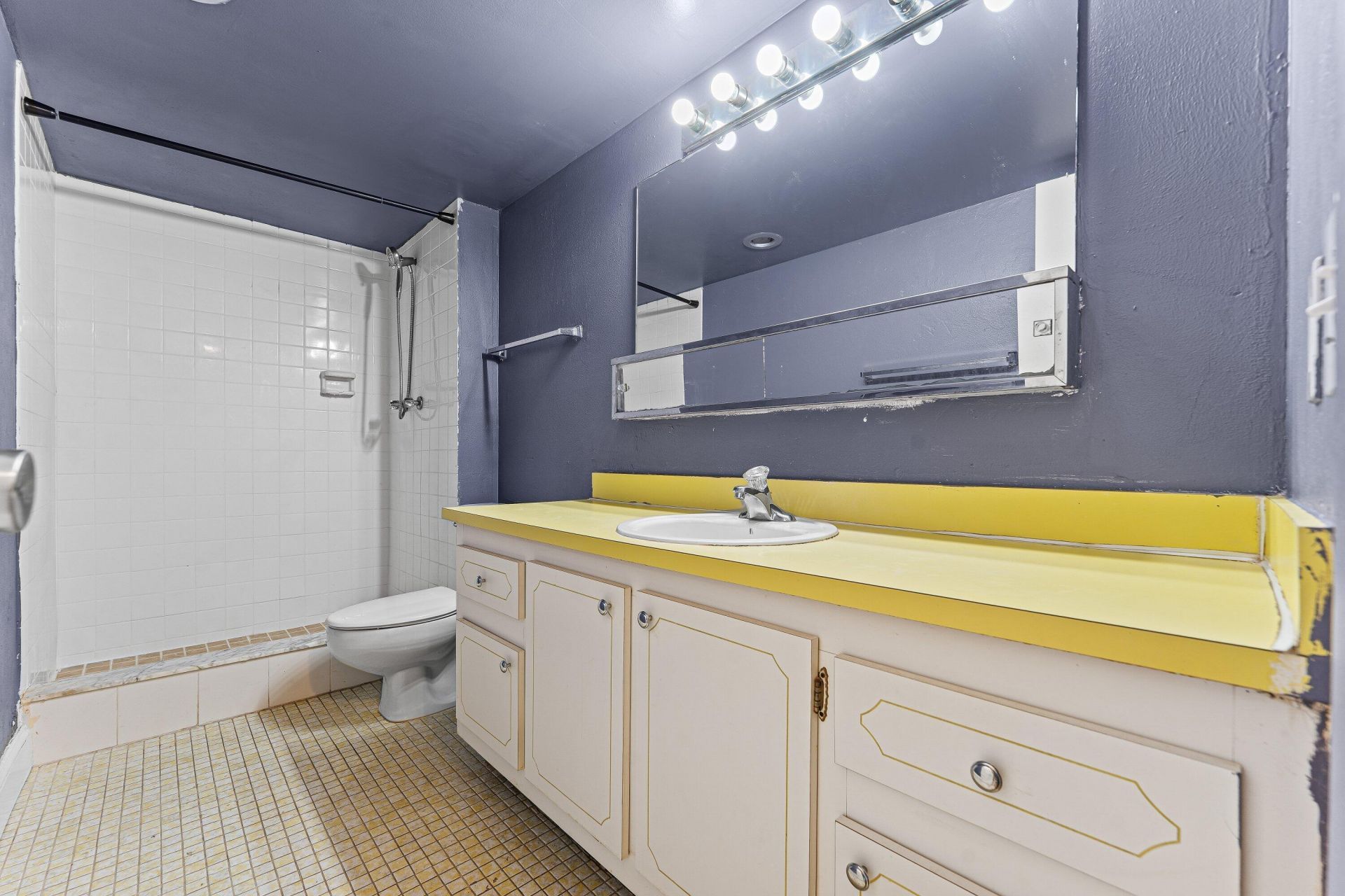 1400 Saint Charles Place, Unit 616, Pembroke Pines, FL 33026 Photo