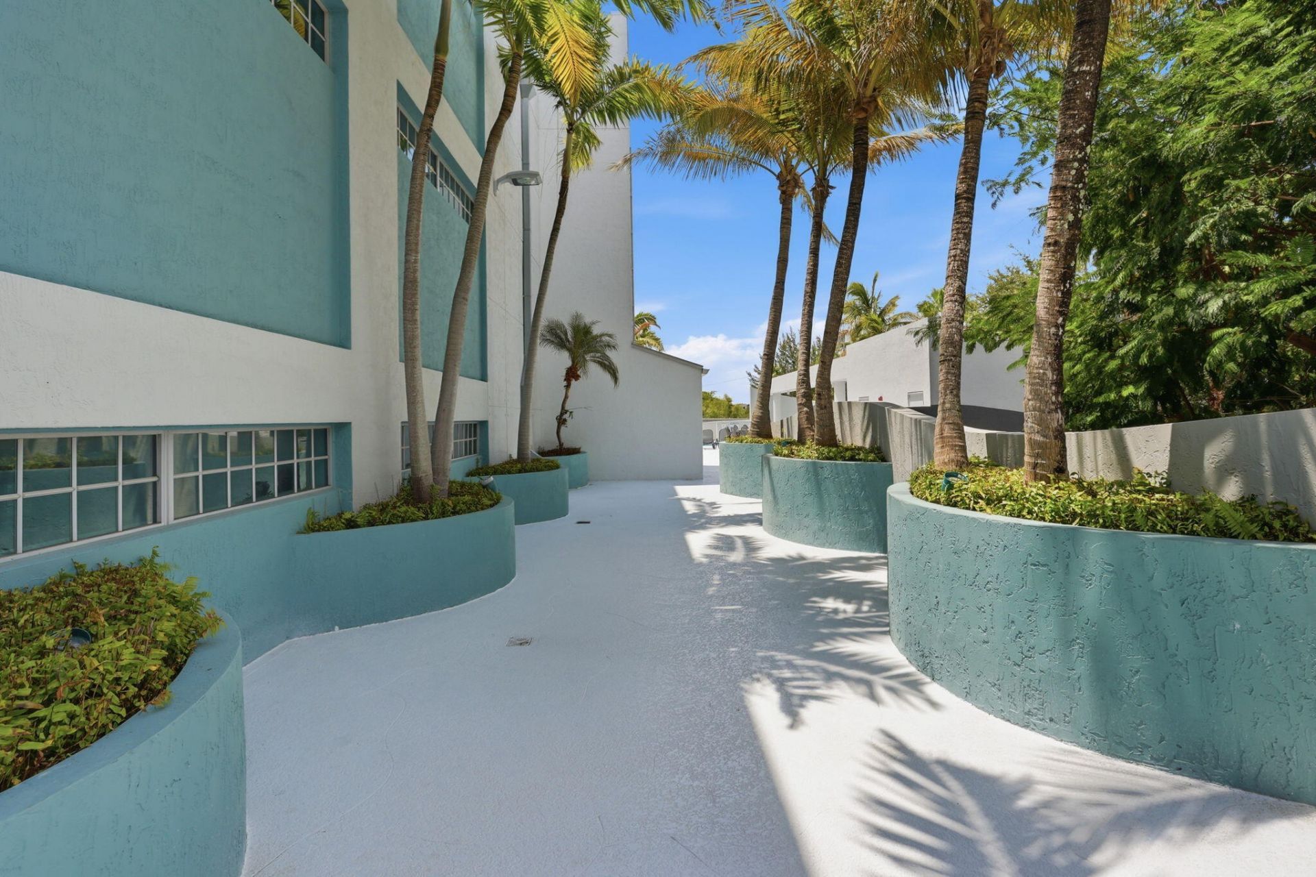 180 NE 4th Avenue, Unit 307, Delray Beach, FL 33483 Photo