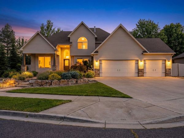 17817 E Galaxy Ct, Greenacres, WA 99016