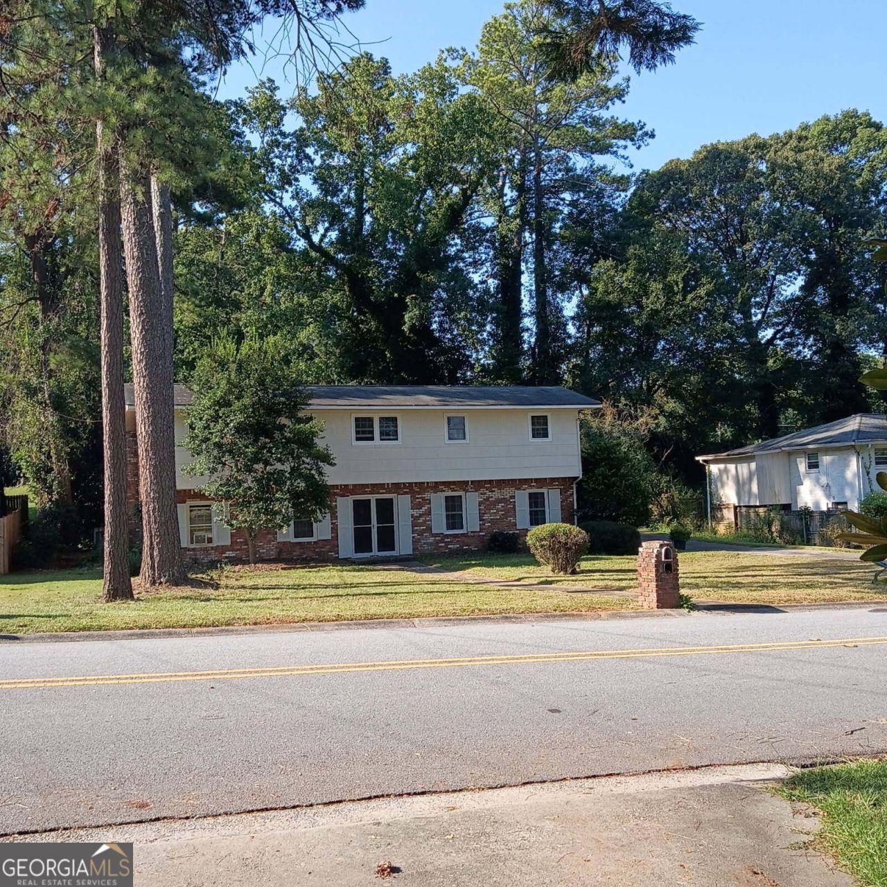 3034 Sunset Lane, East Point, GA 30344 Main Photo