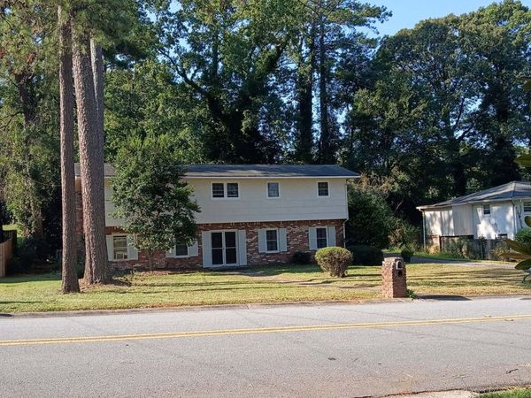 3034 Sunset Lane, East Point, GA 30344