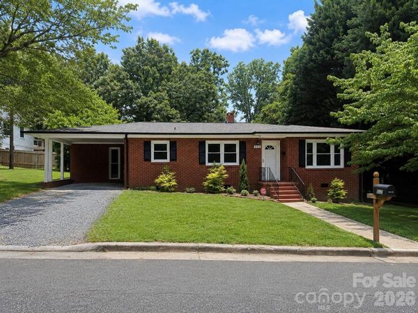 612 Brown Avenue , Albemarle, NC 28001
