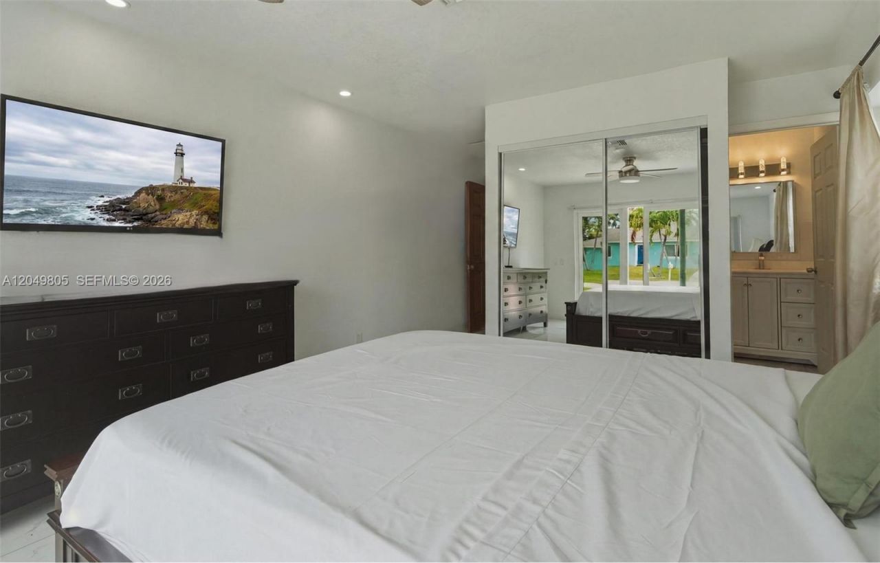 6595 Massachusetts Dr, Lake Worth, FL 33462 Photo