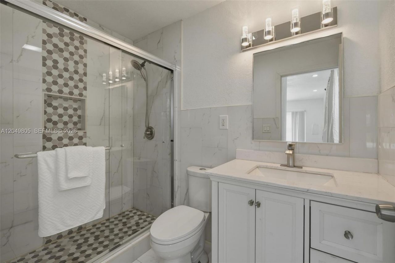 6595 Massachusetts Dr, Lake Worth, FL 33462 Photo