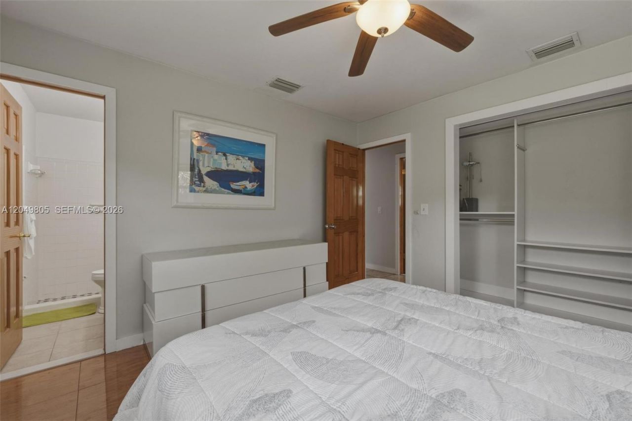 6595 Massachusetts Dr, Lake Worth, FL 33462 Photo