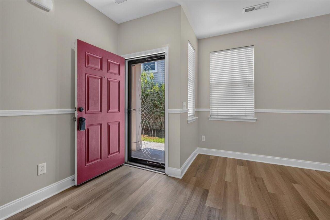 8831 Kellum Drive Photo 3