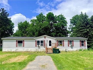 3041 Maple Avenue, Oakfield, NY 14125