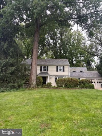 8209 BURNING TREE ROAD , BETHESDA, MD 20817