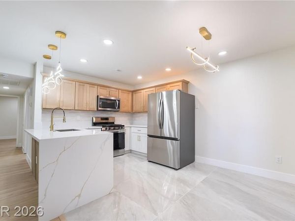 5064 Spencer Street , Unit A, Las Vegas, NV 89119