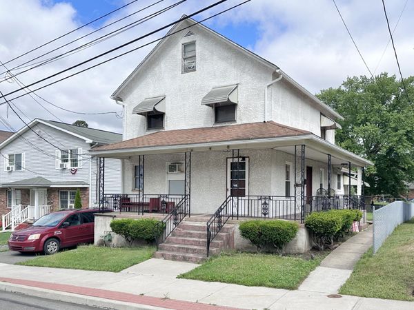 416 Dunmore Street, Throop, PA 18512