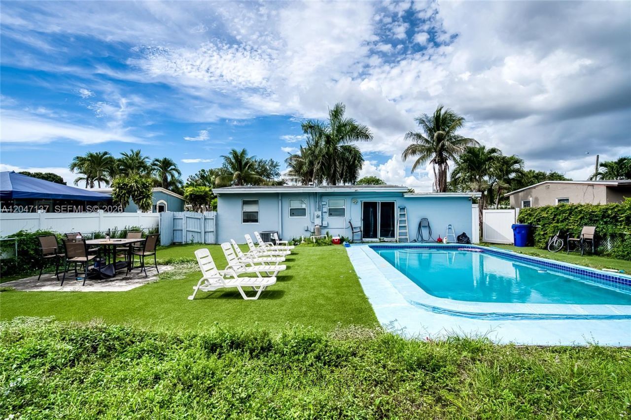 1013 NW 12th St, Fort Lauderdale, FL 33311 Photo