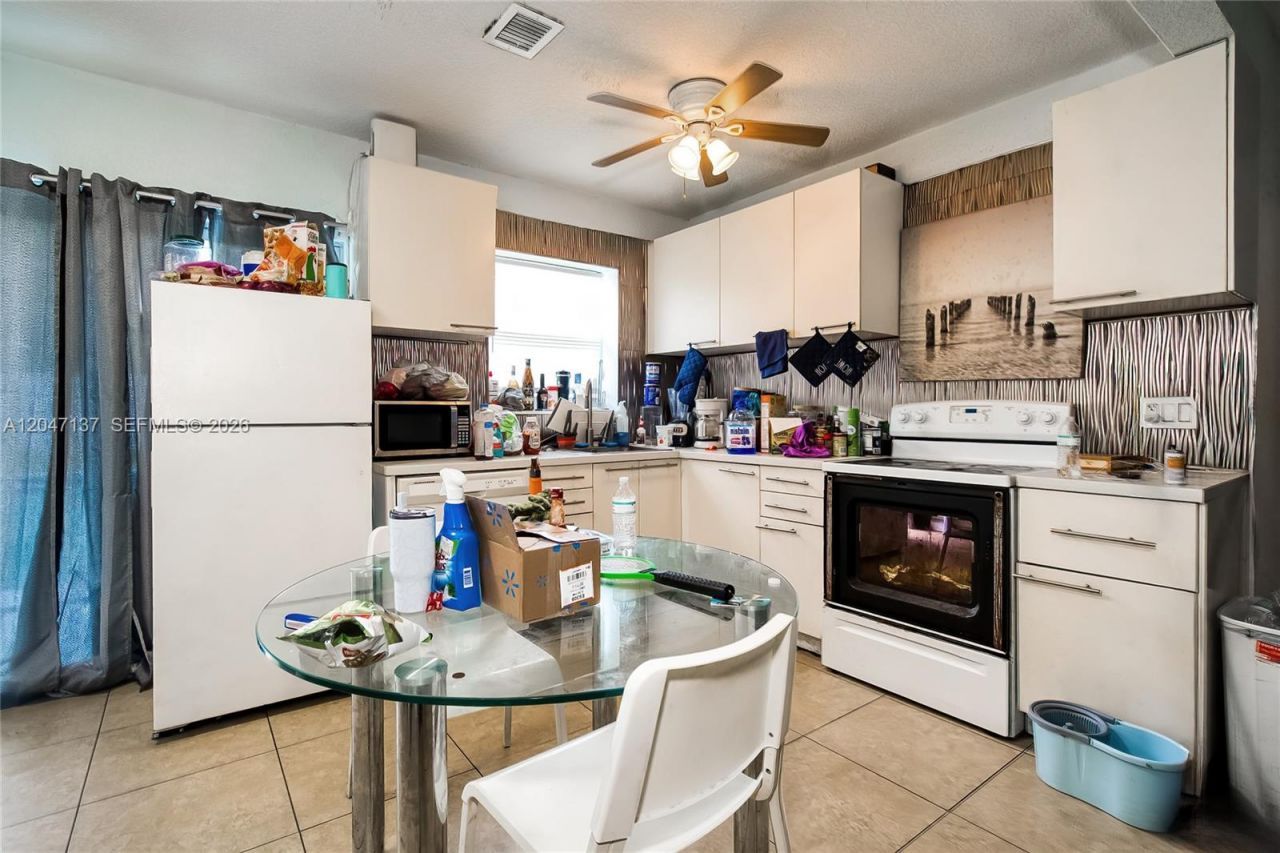 1013 NW 12th St, Fort Lauderdale, FL 33311 Photo