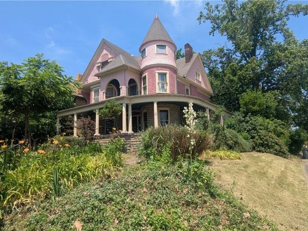 204 Broadway Avenue , Youngstown, OH 44504