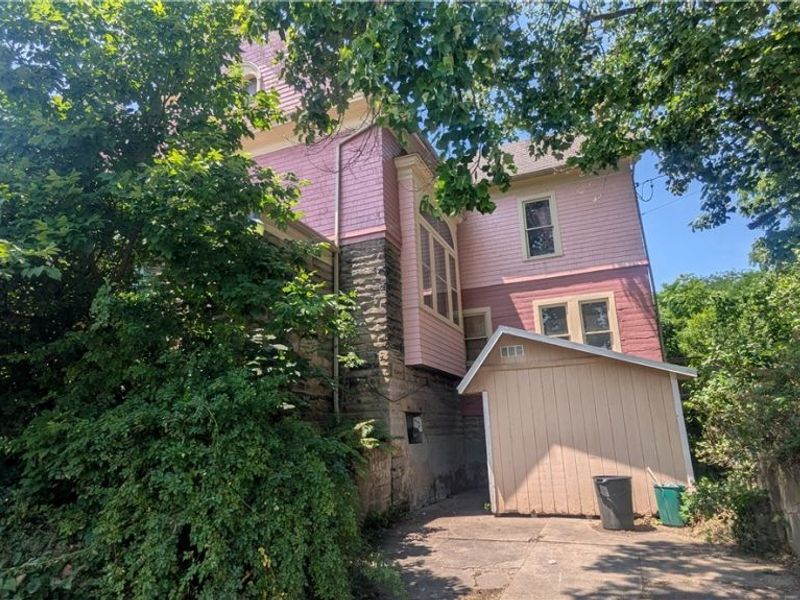 204 Broadway Avenue, Youngstown, OH 44504 Photo 4