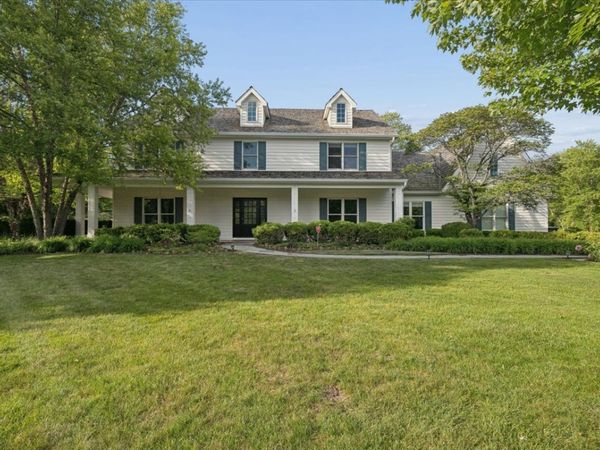 455 Hunter Lane , Lake Forest, IL 60045