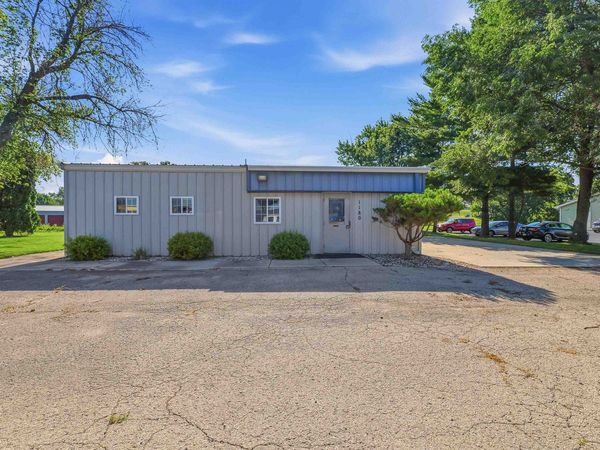 1180 DeClark Street, Beaver Dam, WI 53916