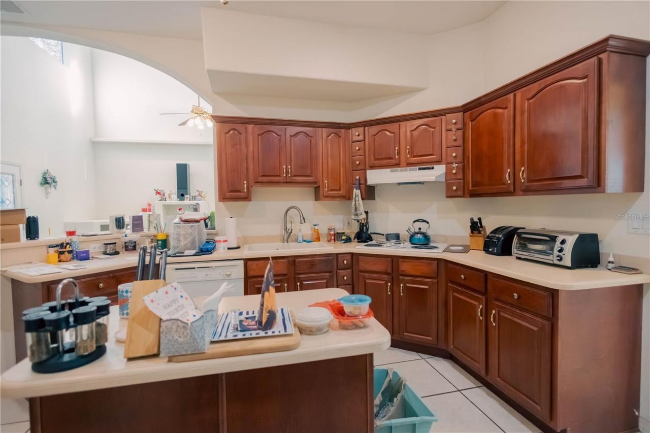 2266 Red Gate Road, Orlando, FL 32818 Photo