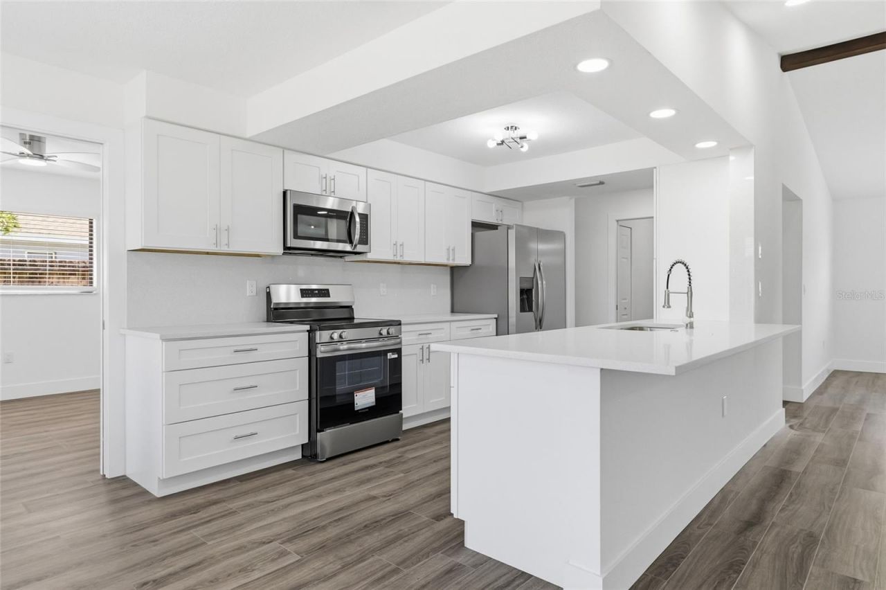 2433 Waterfall Drive , Spring Hill, FL 34608 Photo